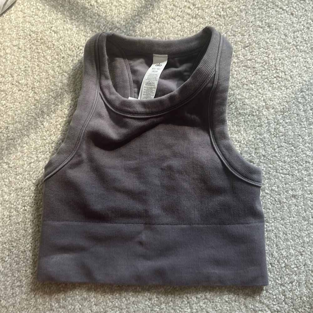 Alo Yoga cropped high neck tank